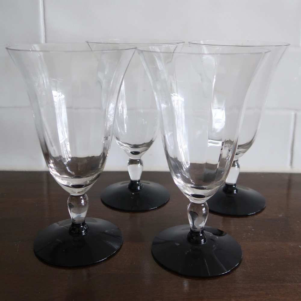 Vintage Art Deco style optic tulip glasses with black foot set of 4
